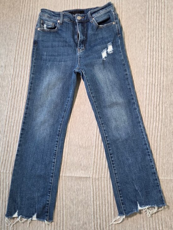 Risen Jeans Denim - RISEN Distressed Raw Hem Crop Flare Jeans Women's Size 7 / Waist 28 Stretch